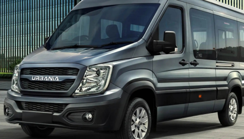 Tempo Traveller in Kolkata